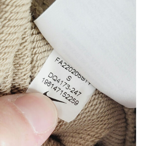 Nike HBR Fleece Tech Pants Have A Nike Day in Tan, sz Small - Picture 10 of 14